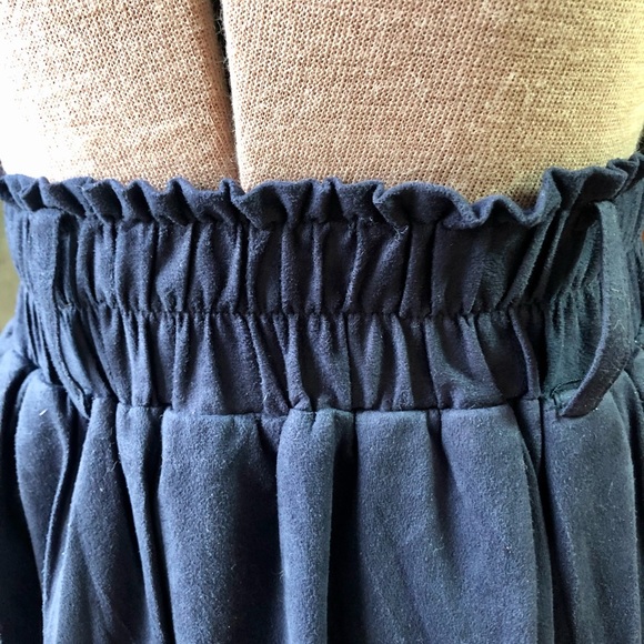 Velvety blue high waisted skirt - Picture 5 of 5